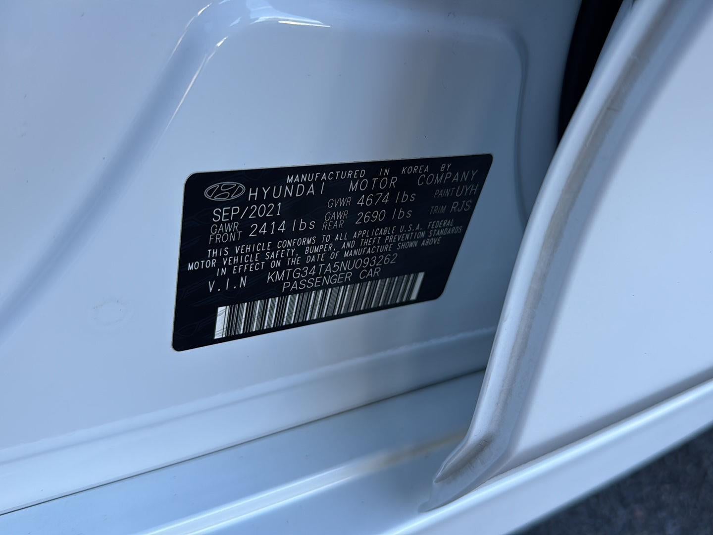 2022 Genesis G70 2.0T