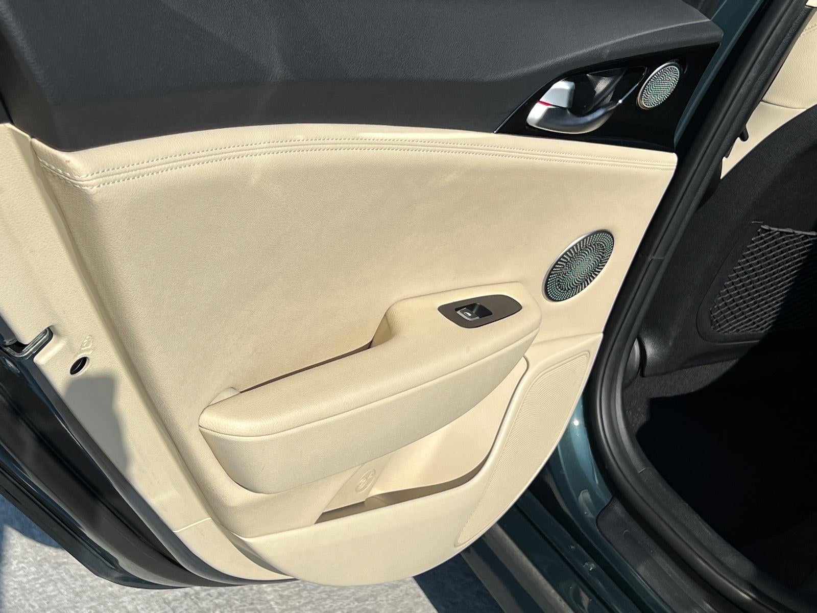 2022 Kia Stinger GT-Line