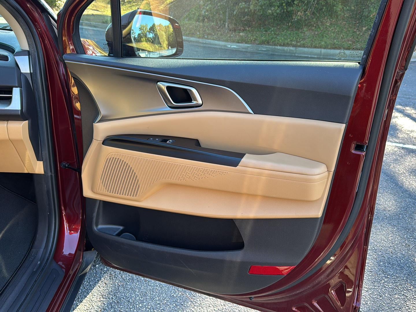 2023 Kia Carnival LX