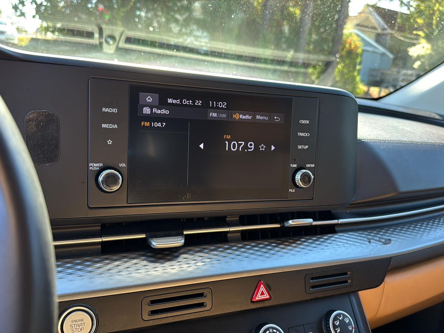 2023 Kia Carnival LX