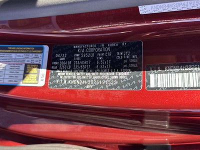 2023 Kia Carnival LX