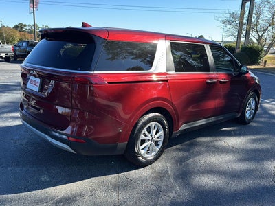 2023 Kia Carnival LX