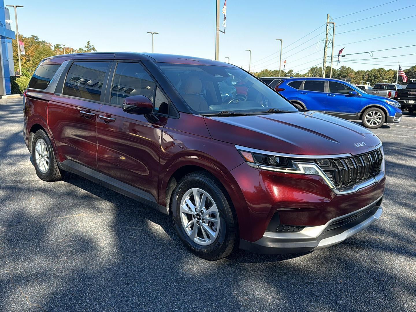 2023 Kia Carnival LX