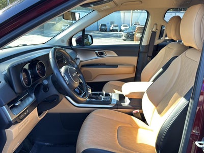 2023 Kia Carnival LX