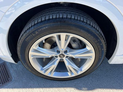 2023 Audi Q8 Premium