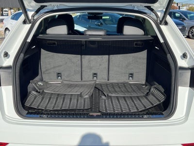 2023 Audi Q8 Premium