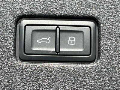 2023 Audi Q8 Premium