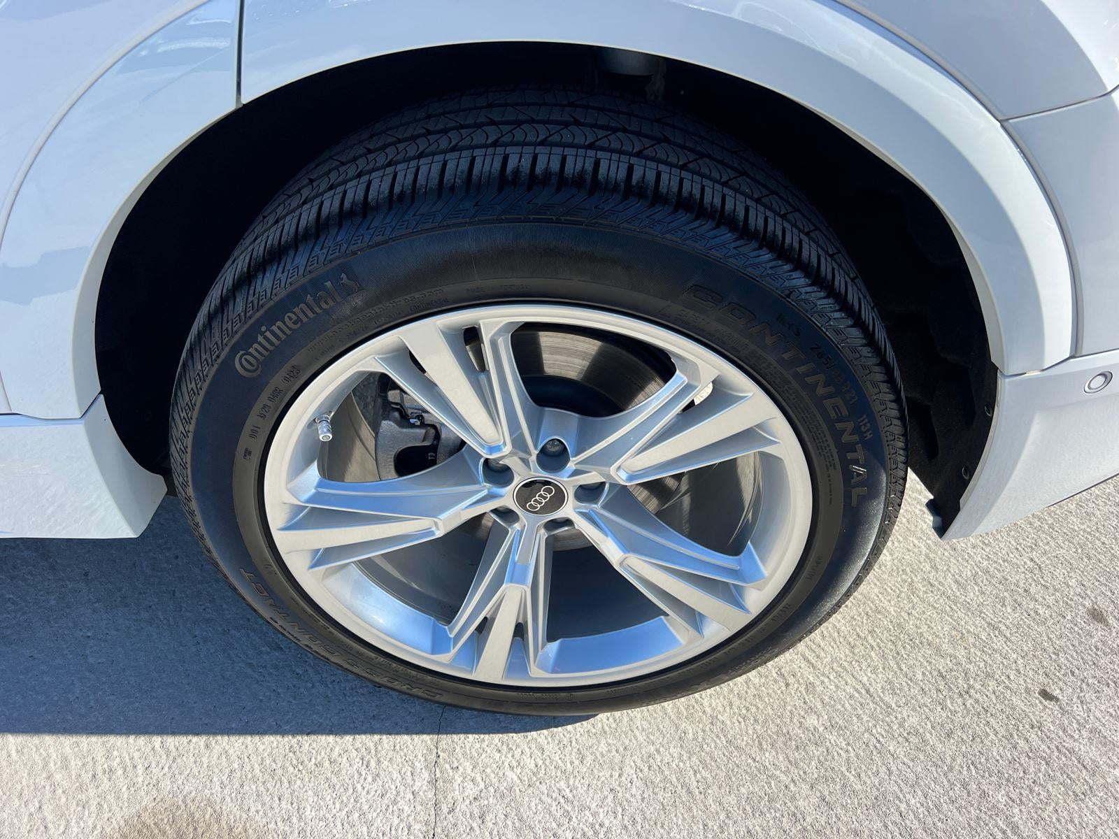 2023 Audi Q8 Premium