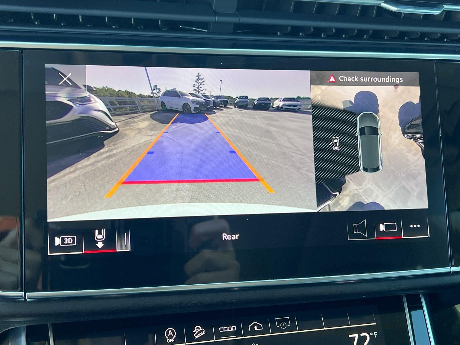 2023 Audi Q8 Premium