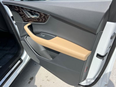 2025 Audi Q7 Premium