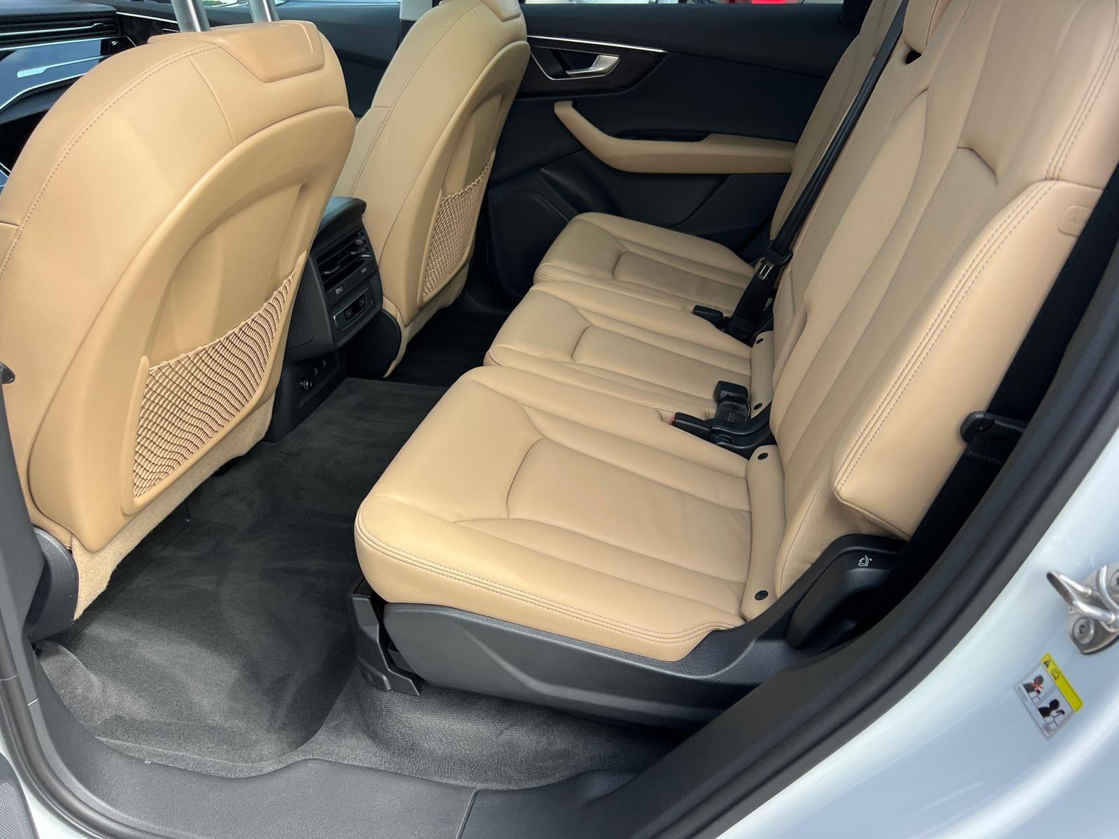 2025 Audi Q7 Premium