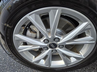 2023 Audi Q3 S line Premium