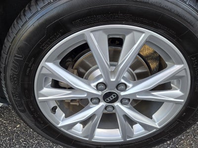 2023 Audi Q3 S line Premium