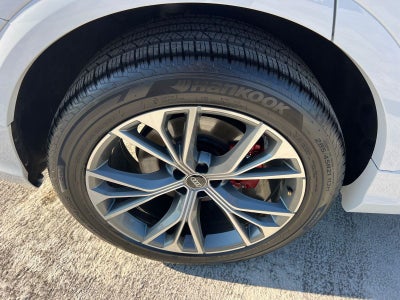 2021 Audi Q8 Premium Plus