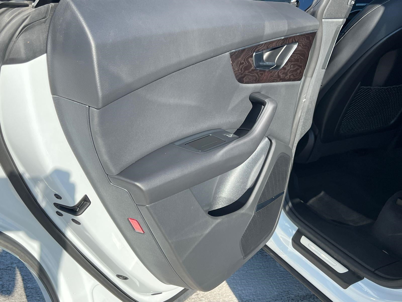 2021 Audi Q8 Premium Plus