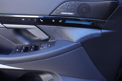 2025 BMW 5 Series 530i