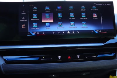 2025 BMW 5 Series 530i