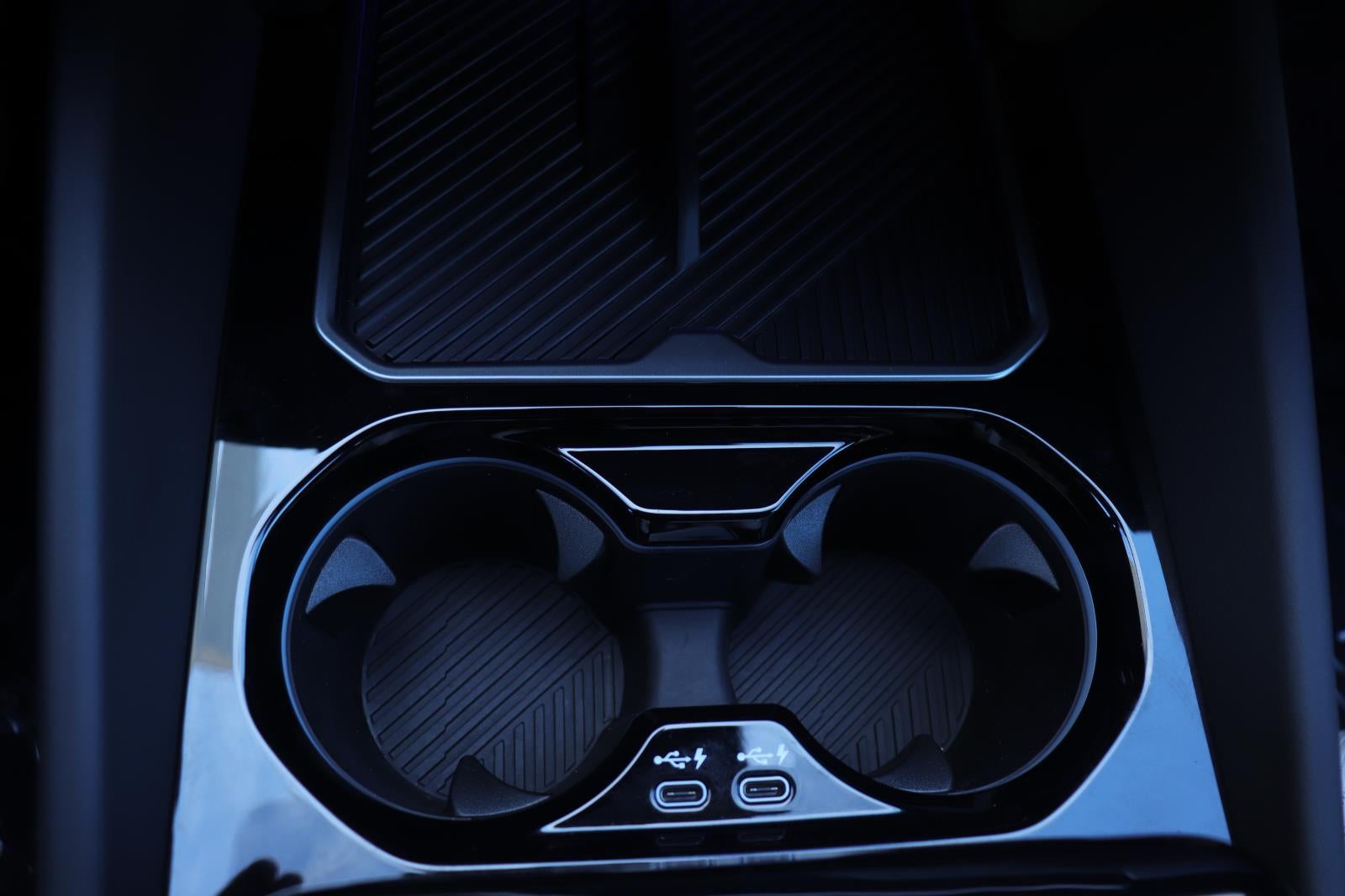 2025 BMW 5 Series 530i