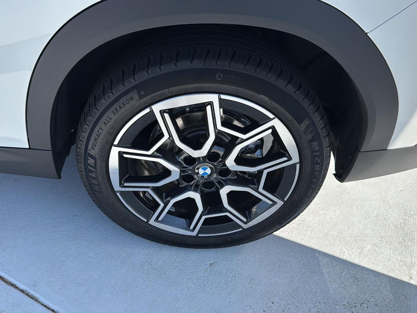 2025 BMW X2 xDrive28i