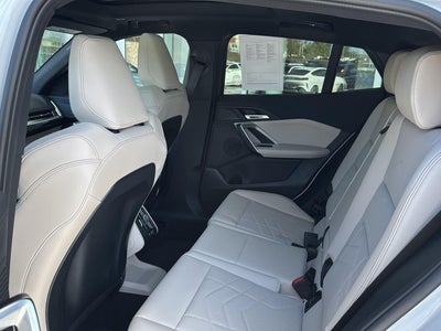 2025 BMW X2 xDrive28i