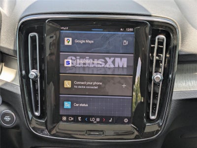 2023 Volvo XC40 Plus Dark Theme